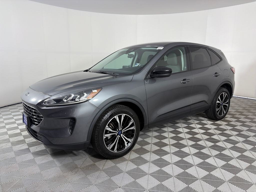 Used 2022 Ford Escape SE SUV
