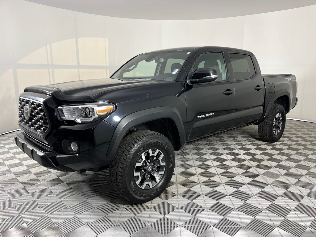 2021 Toyota Tacoma TRD Off-Road photo 3