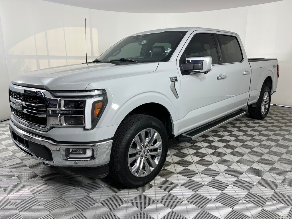 2024 Ford F-150 Lariat photo 3
