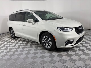 2021 Chrysler Pacifica Hybrid Touring L Van Passenger Van