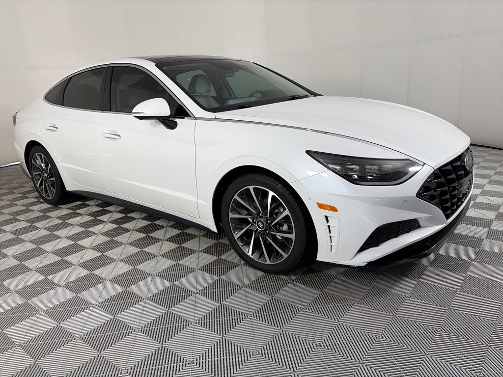 Certified 2022 Hyundai Sonata Limited Sedan