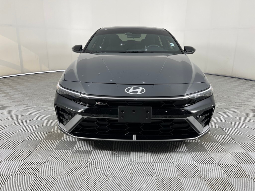 2025 Hyundai Elantra N Line photo 2