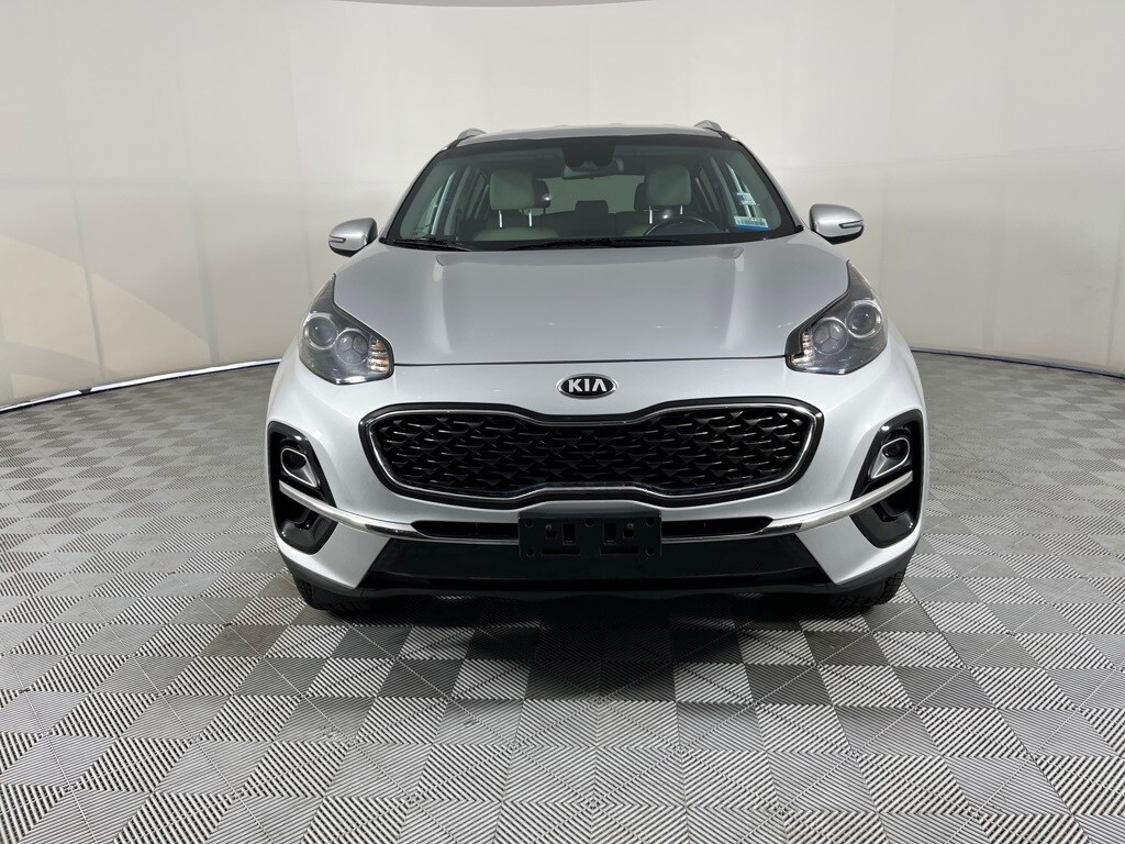 2020 Kia Sportage EX photo 2