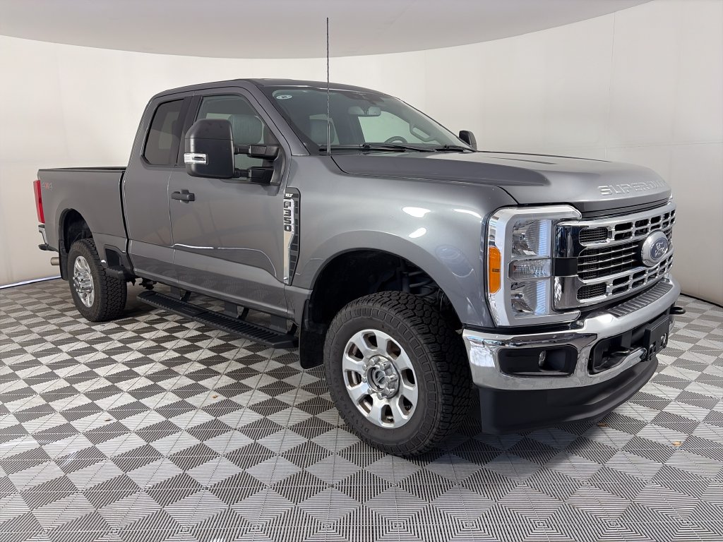 Used 2023 Ford F-350 XLT Truck Super Cab