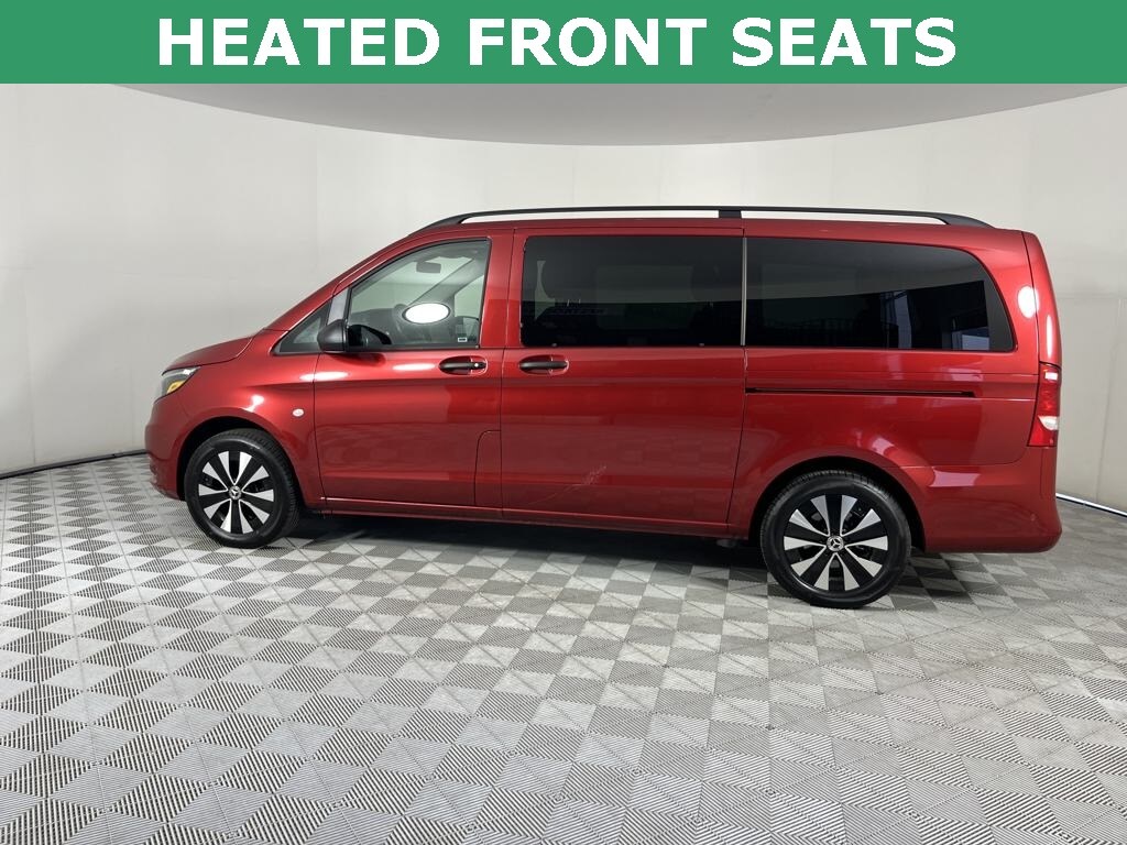 2023 Mercedes Benz Metris Passenger Van photo 4