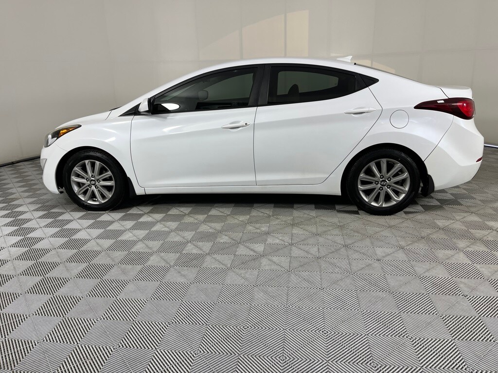 2016 Hyundai Elantra SE photo 4