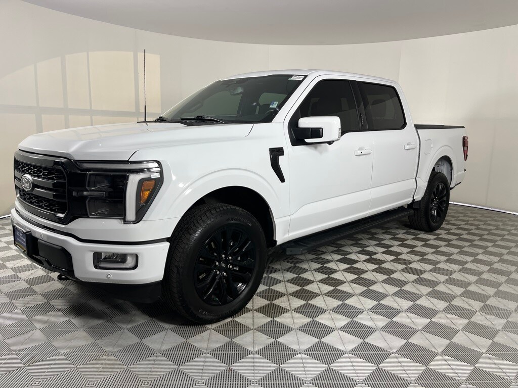 2024 Ford F-150 Lariat photo 3