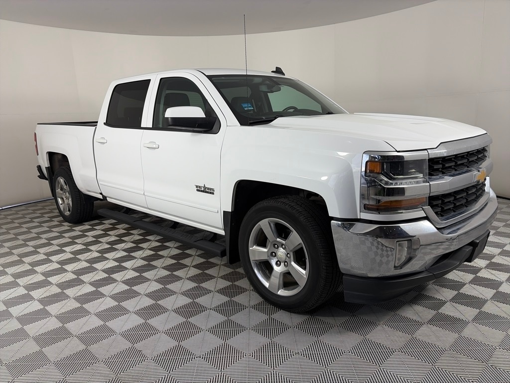 2018 Chevrolet Silverado 1500 Truck Crew Cab 