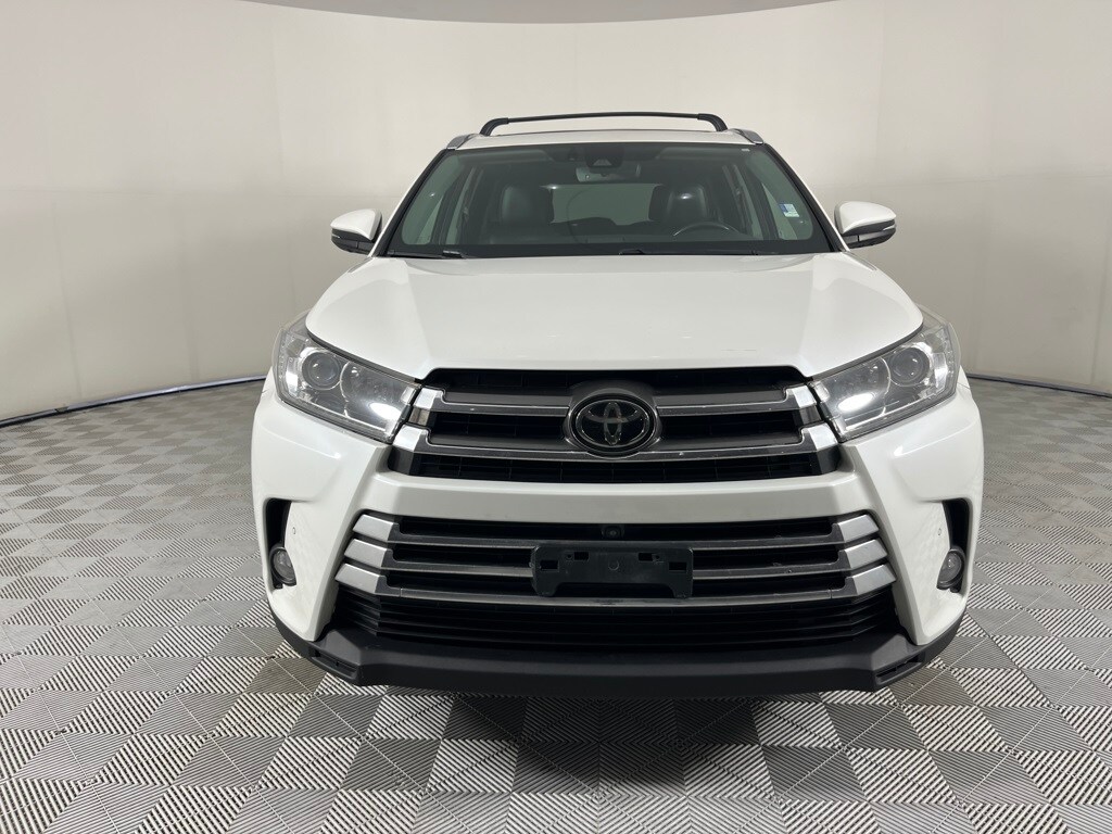 2018 Toyota Highlander Limited photo 2