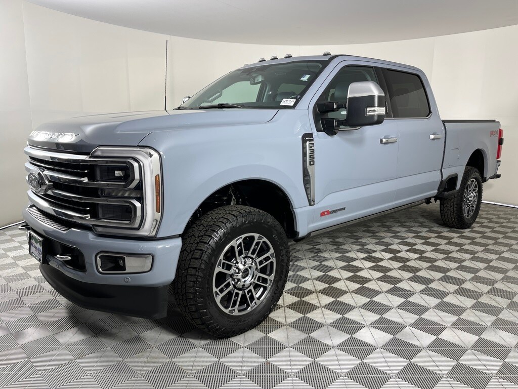 2024 Ford F-350 Limited photo 3