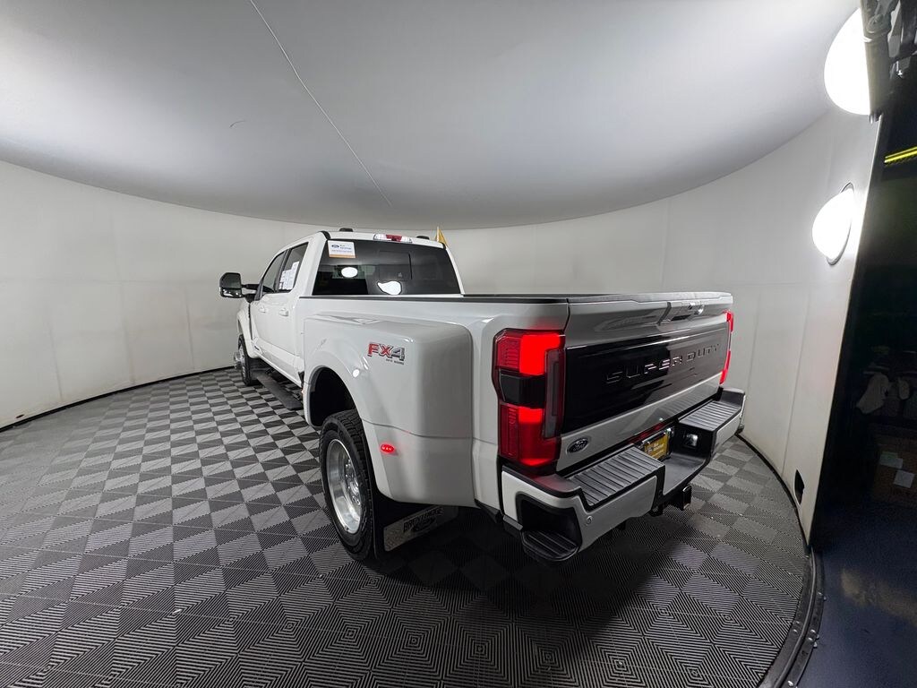 Certified 2026 Ford F-450 Platinum Truck Crew Cab