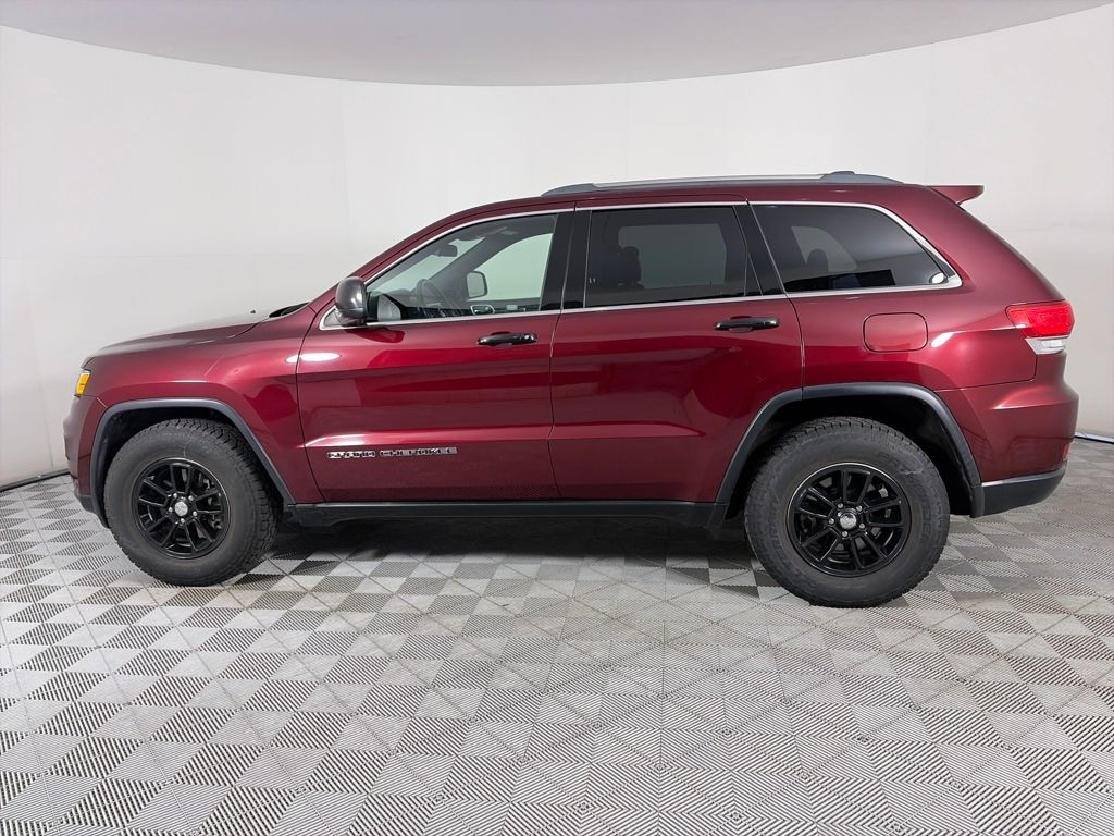 Used 2018 Jeep Grand Cherokee Laredo E SUV