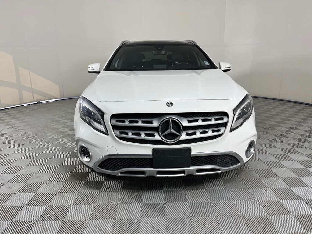 2018 Mercedes Benz GLA 250 photo 2