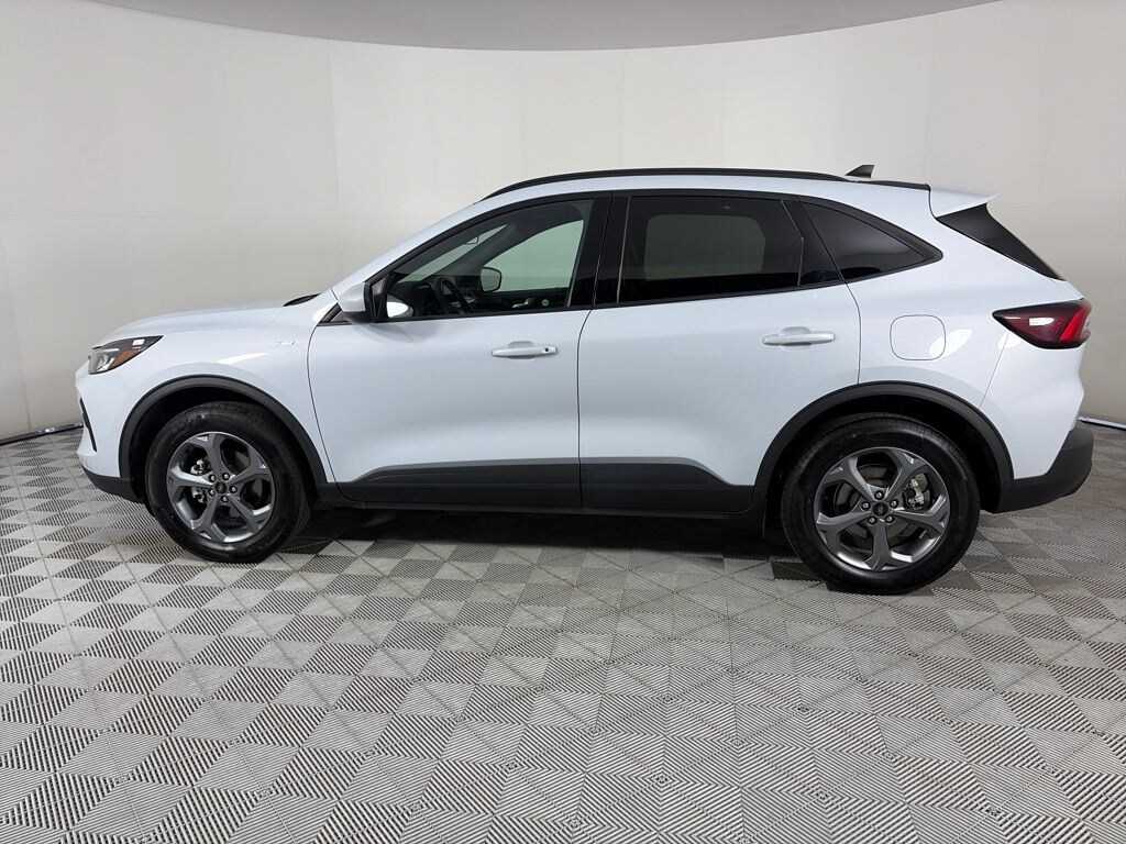 Certified 2025 Ford Escape ST-Line Select SUV