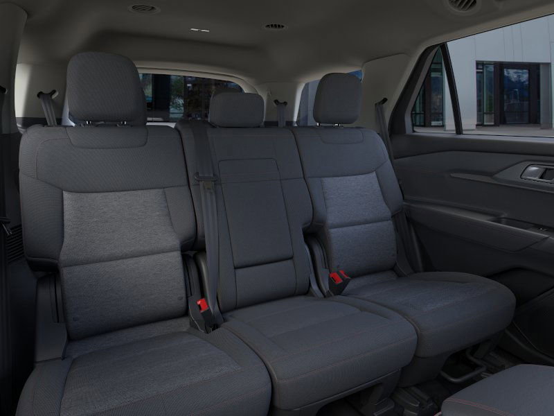 2025 Ford Explorer Active - Photo 12