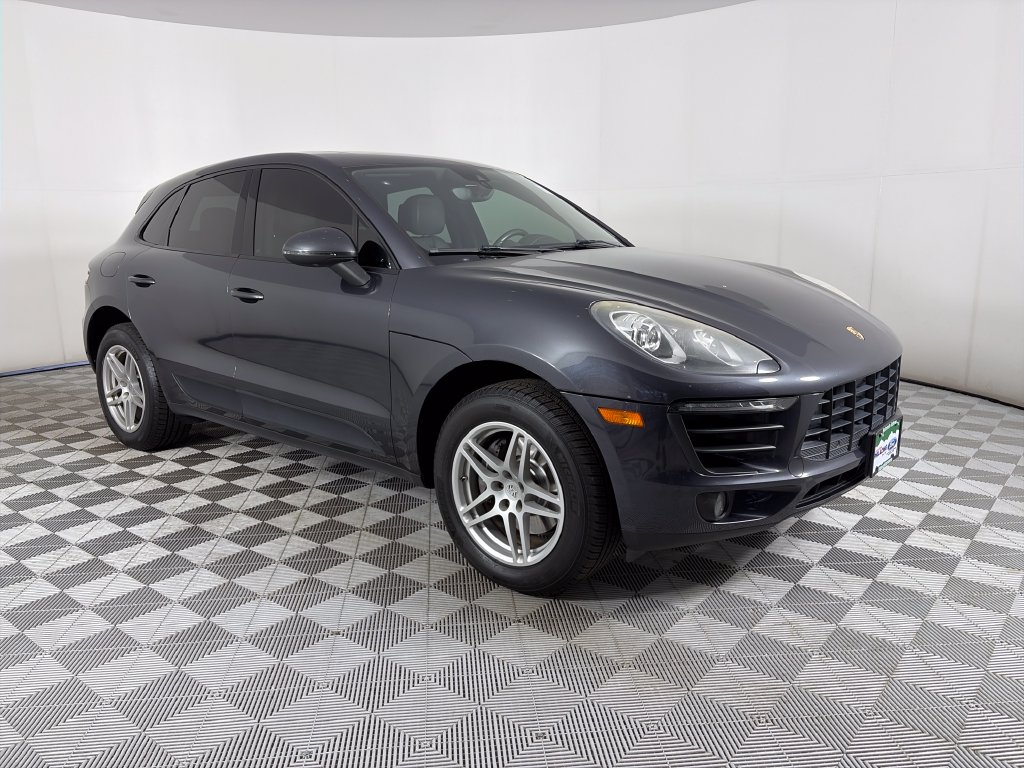 2017 Porsche Macan