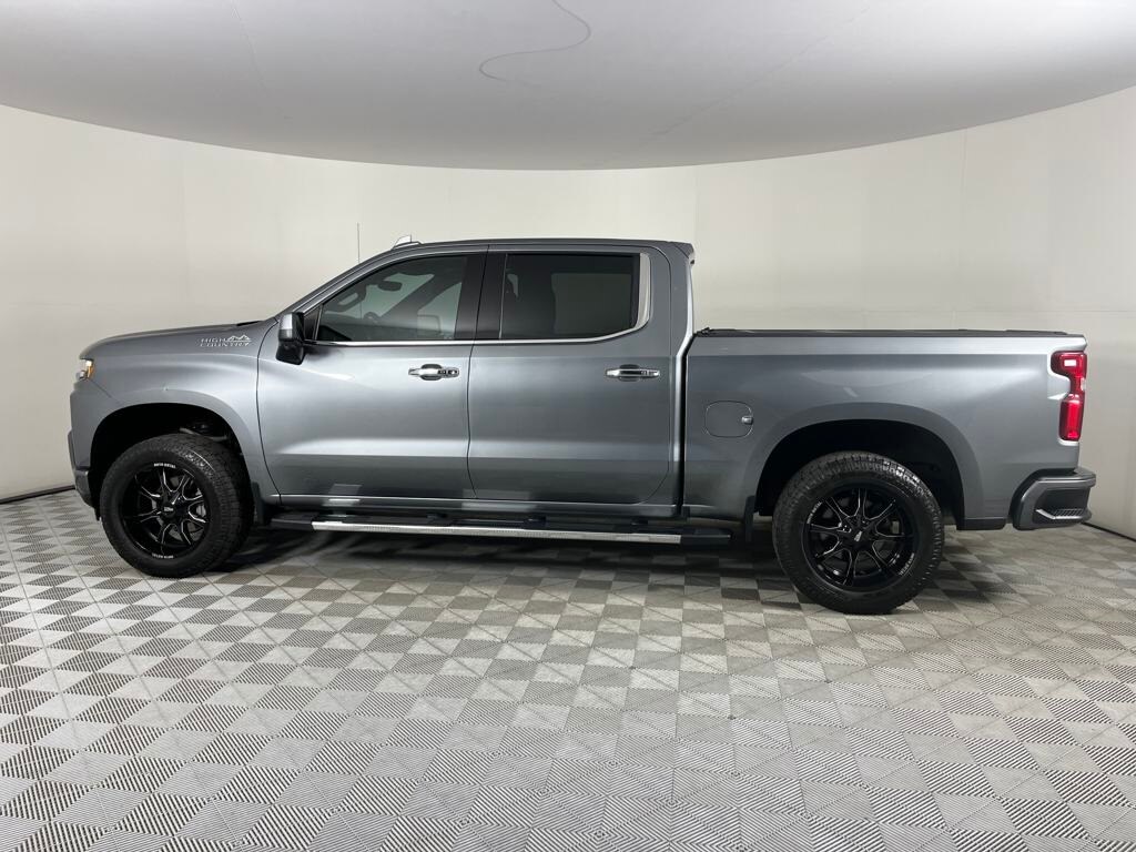 2019 Chevrolet Silverado 1500 High Country photo 4