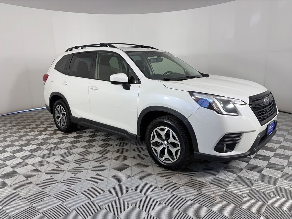 Used 2023 Subaru Forester Premium SUV