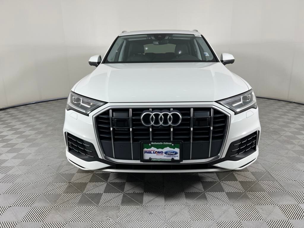 2022 Audi Q7 55 Premium Plus photo 2