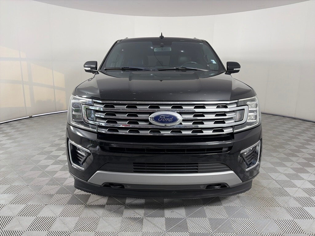2018 Ford Expedition MAX Limited photo 2