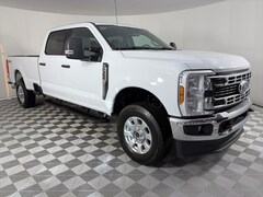 2024 Ford F-350 XLT Truck Crew Cab