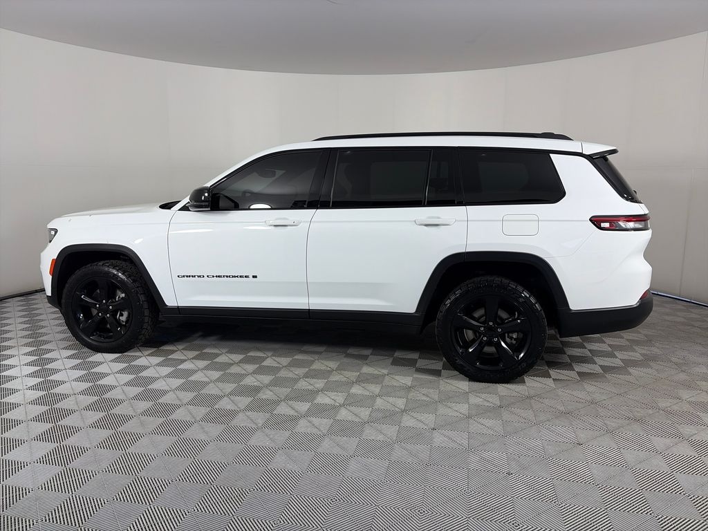 Used 2021 Jeep Grand Cherokee L Altitude SUV
