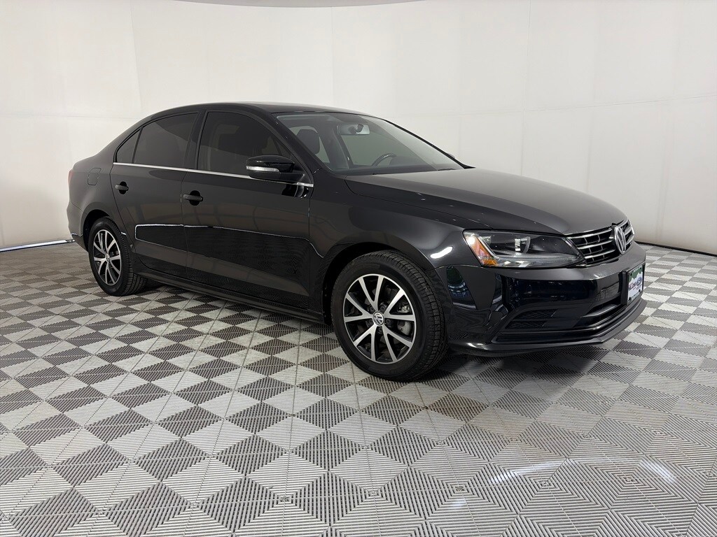Used 2018 Volkswagen Jetta 1.4T SE Sedan