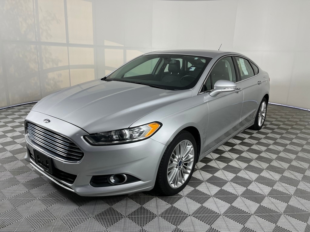 Certified 2016 Ford Fusion SE Sedan