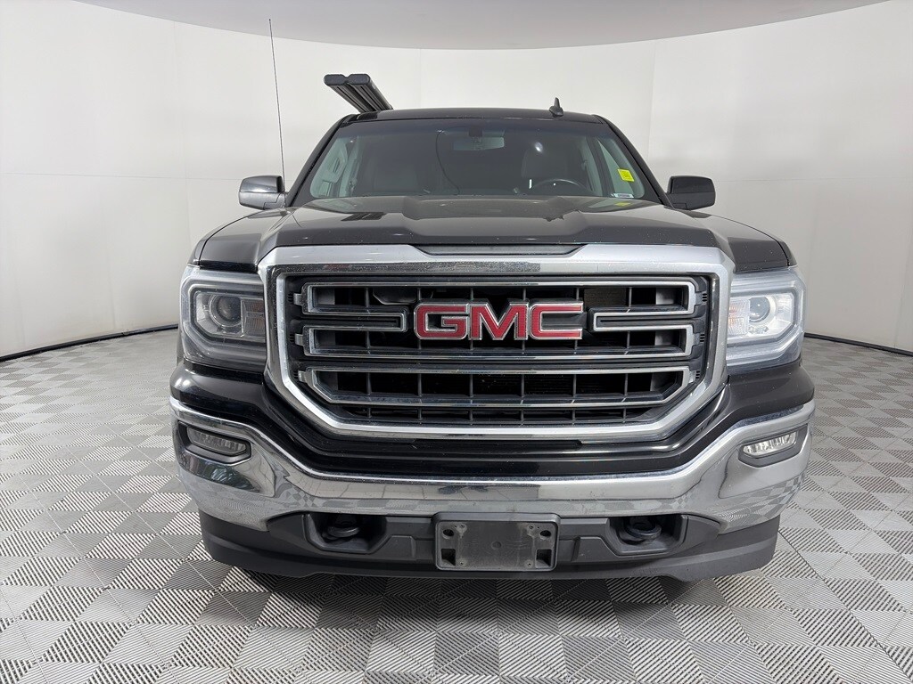 2016 Gmc Sierra 1500 SLE photo 2