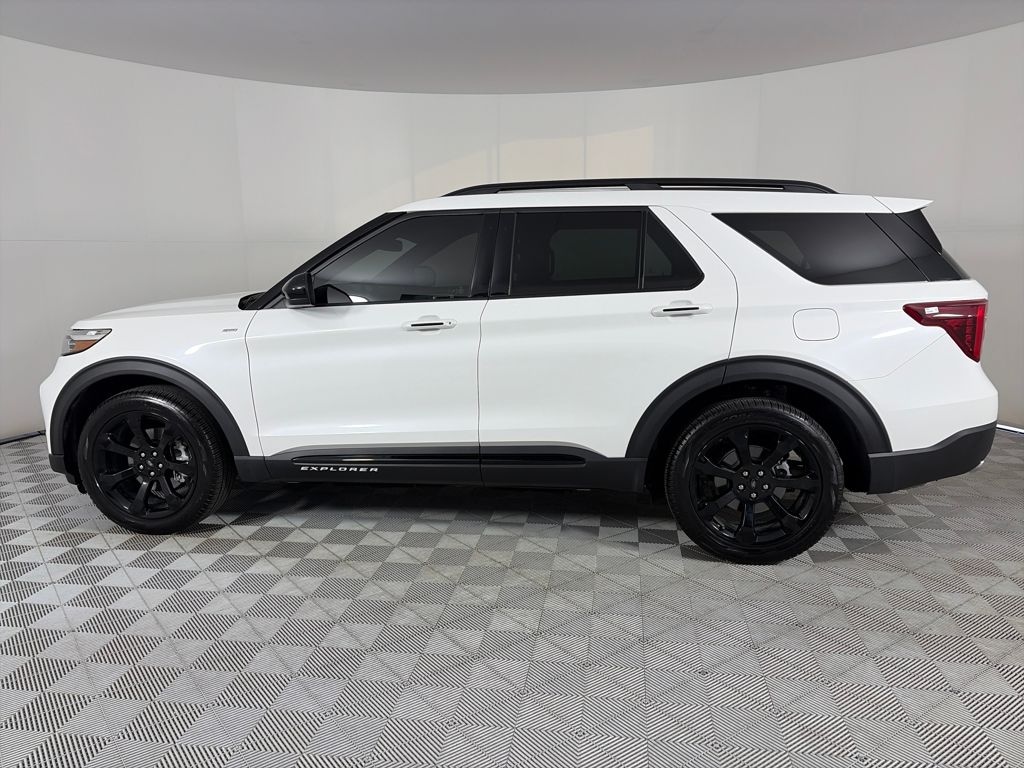 Certified 2023 Ford Explorer ST-Line SUV