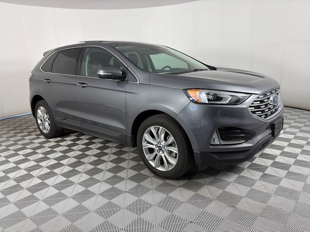Used 2022 Ford Edge Titanium SUV