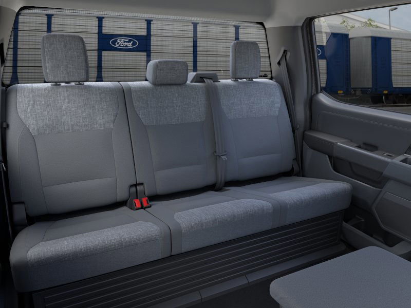 2025 Ford F-250 Super Duty XLT - Photo 12
