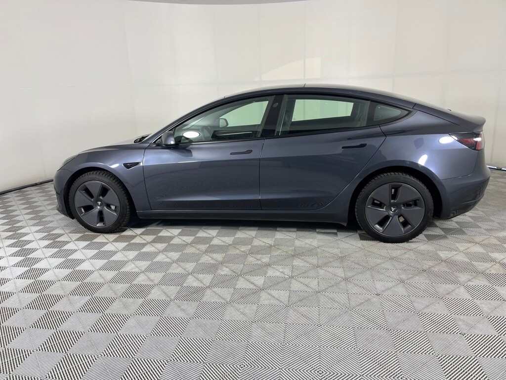 2023 Tesla Model 3 photo 4