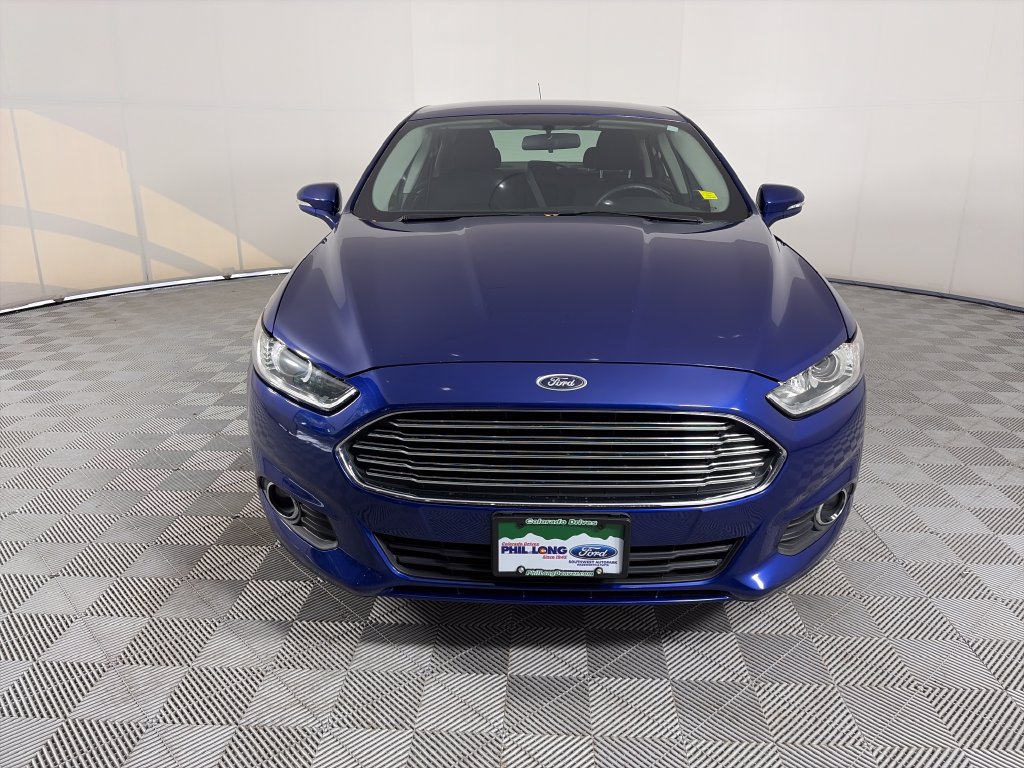 Used 2016 Ford Fusion SE Sedan
