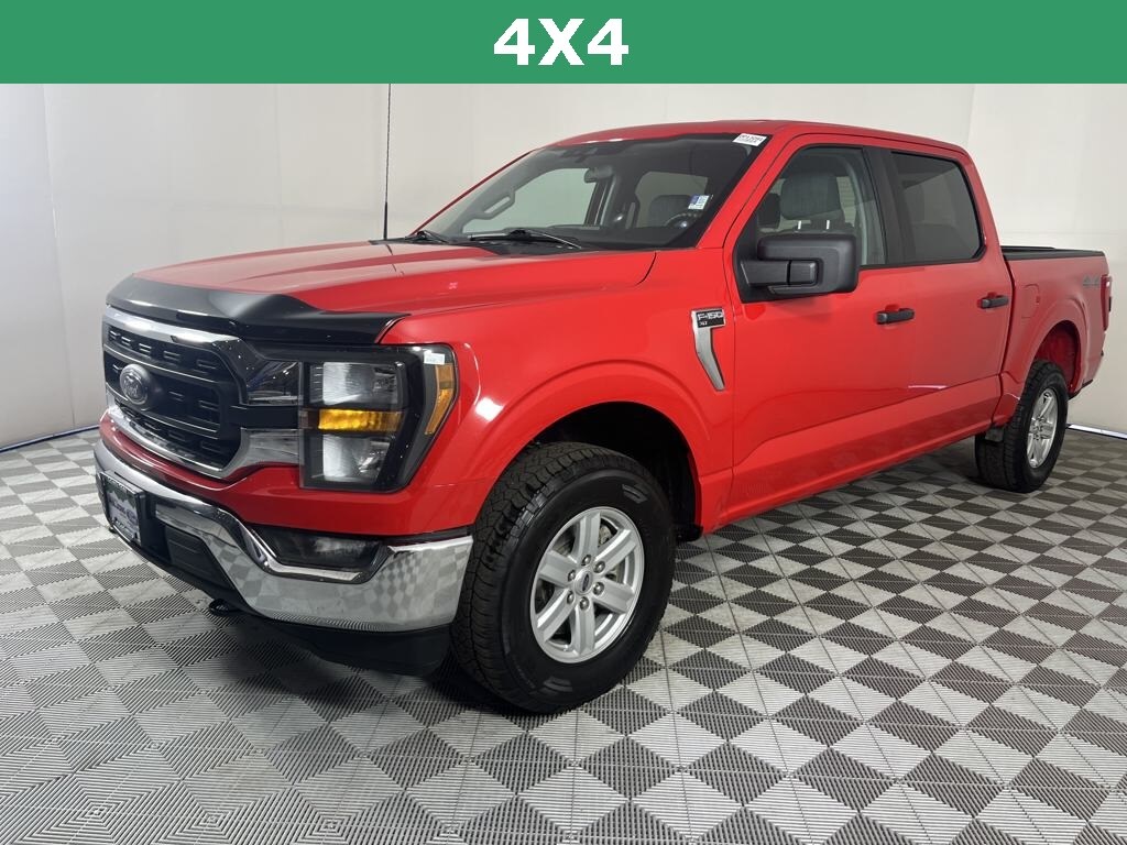 2023 Ford F-150 XLT photo 2