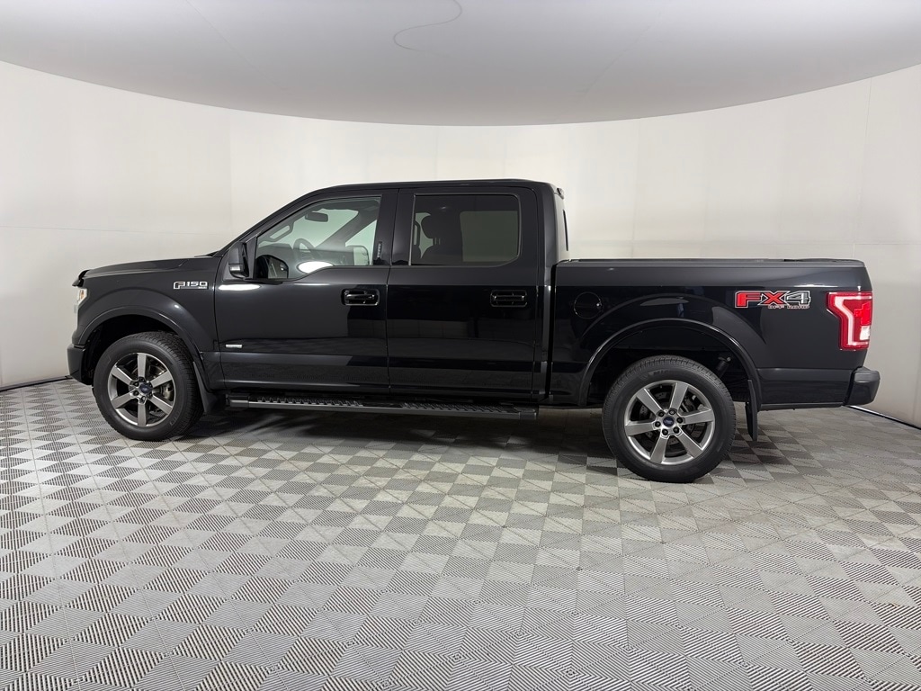 2016 Ford F-150 XLT photo 4