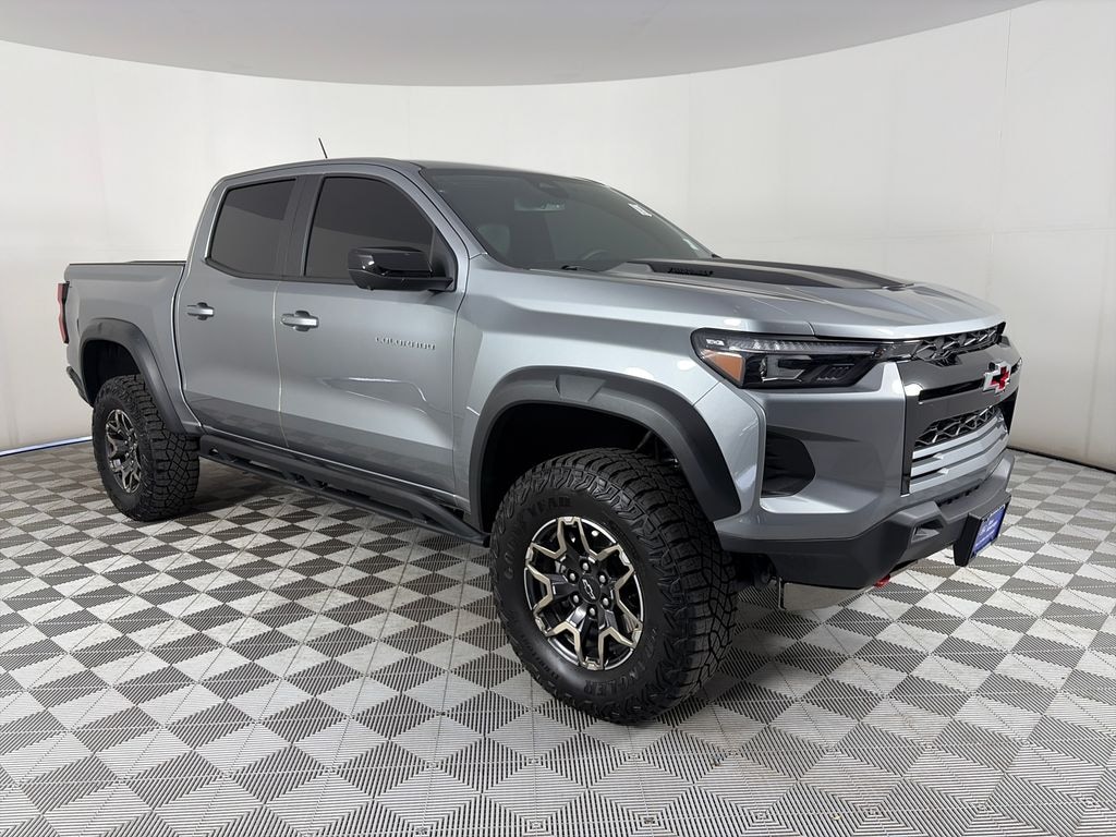 Used 2025 Chevrolet Colorado ZR2 Truck Crew Cab