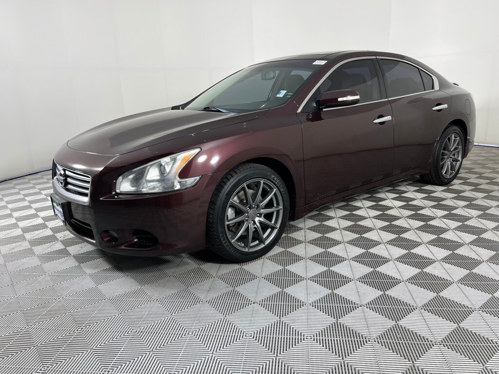 2014 Nissan Maxima SV Premium photo 3