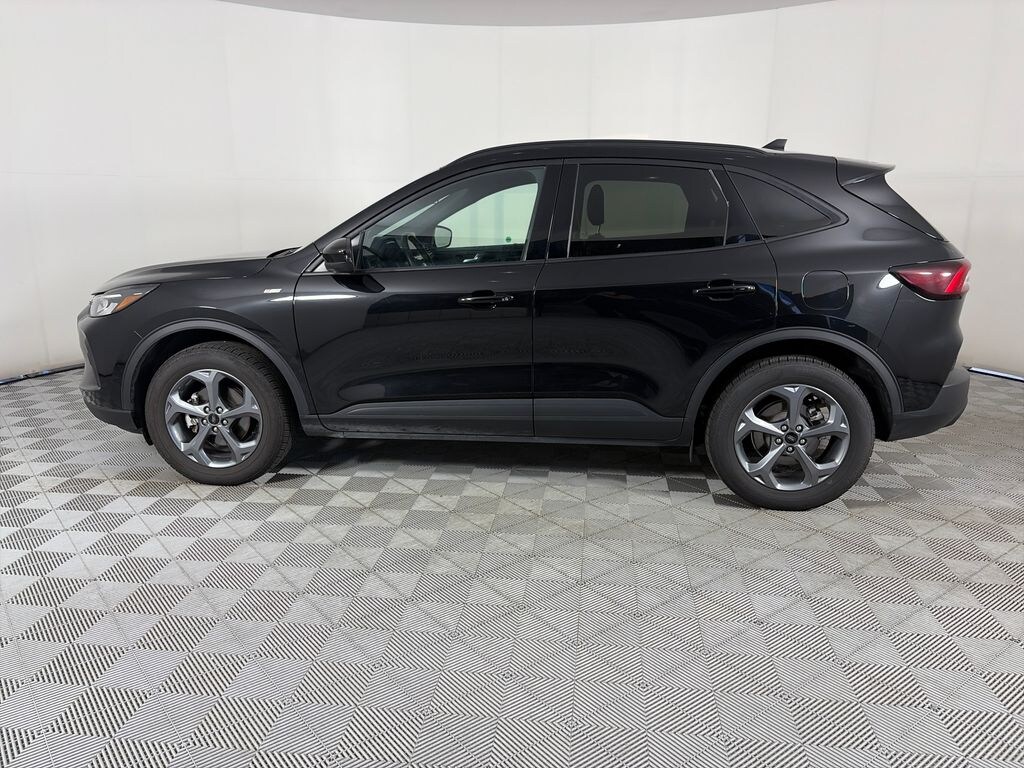 Certified 2025 Ford Escape ST-Line Select SUV