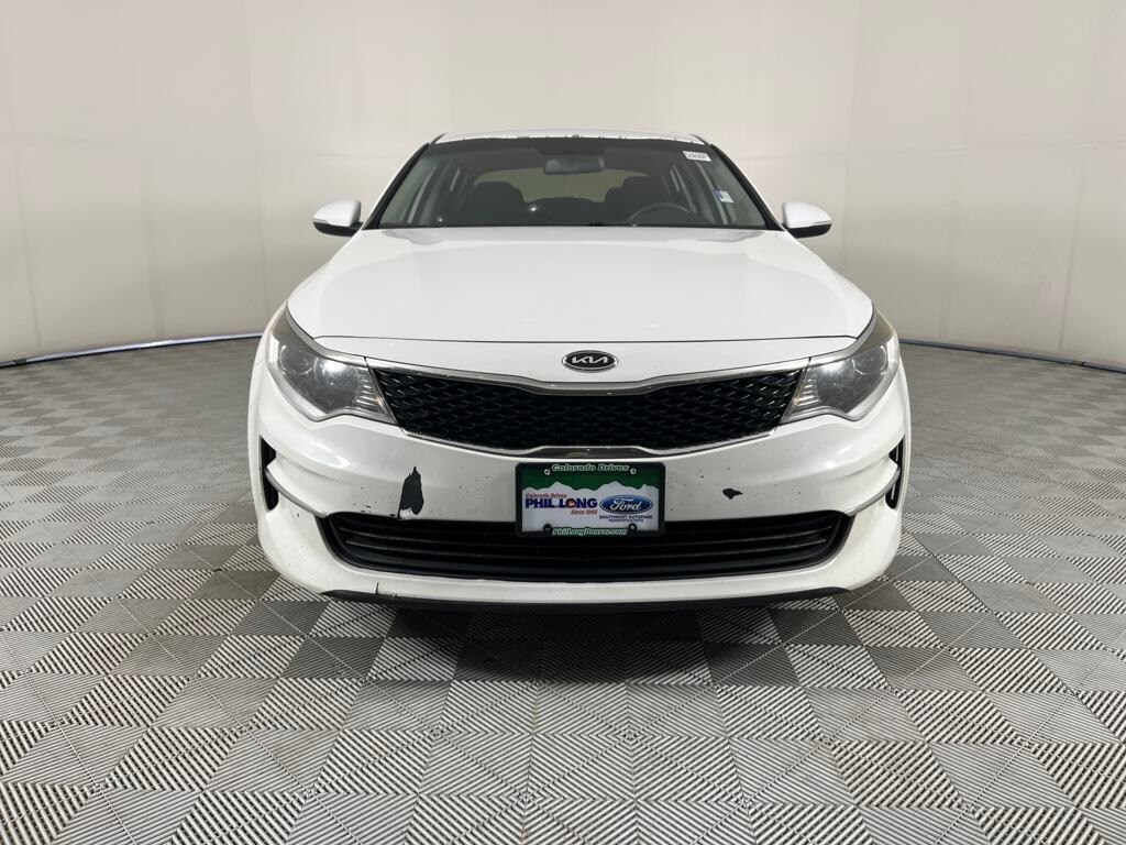 2016 Kia Optima LX photo 2