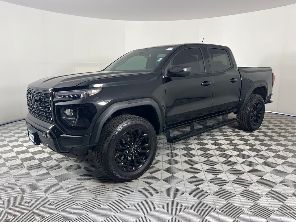 2023 Gmc Canyon Denali photo 3
