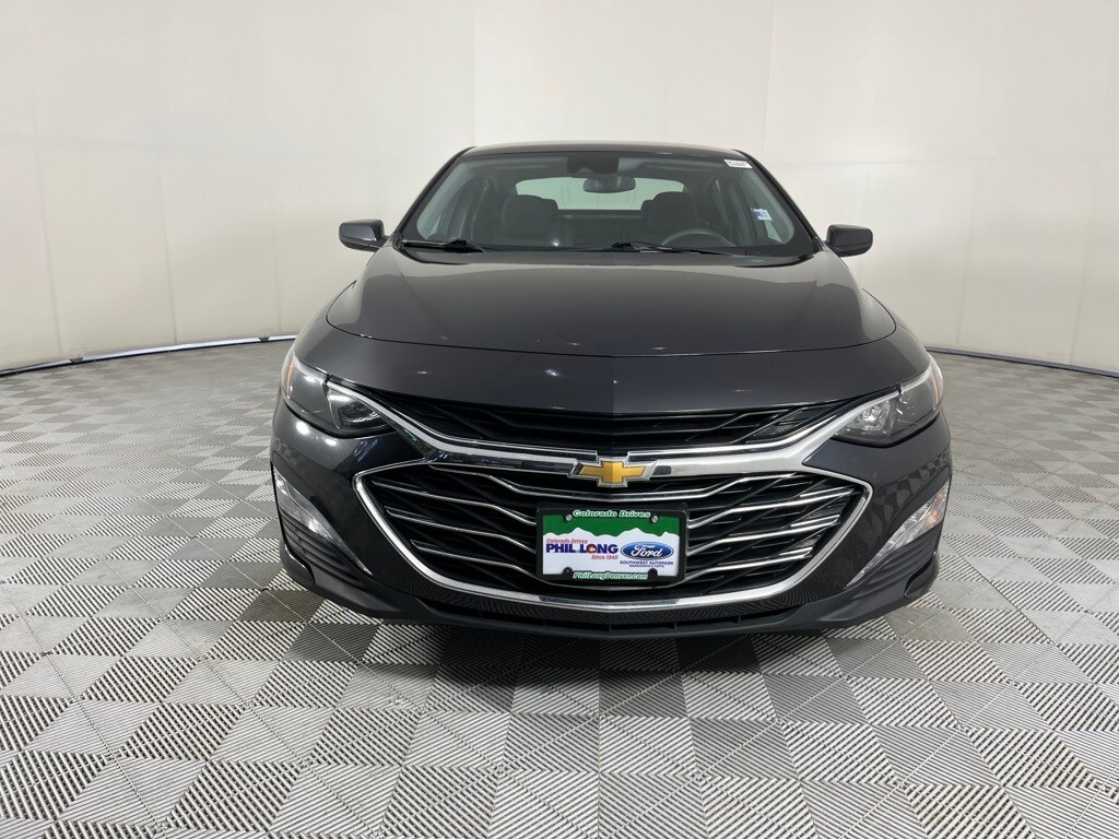 2023 Chevrolet Malibu 1LT photo 2