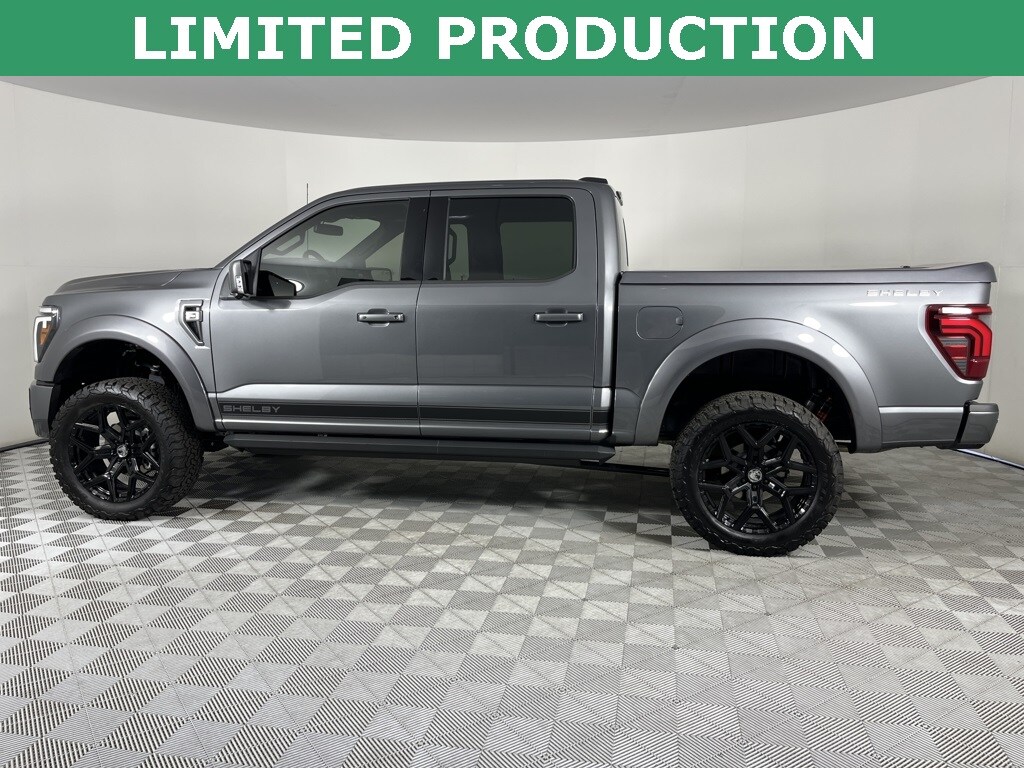 2025 Ford F-150 Lariat photo 4