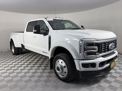 2026 Ford F-450 Platinum Truck Crew Cab