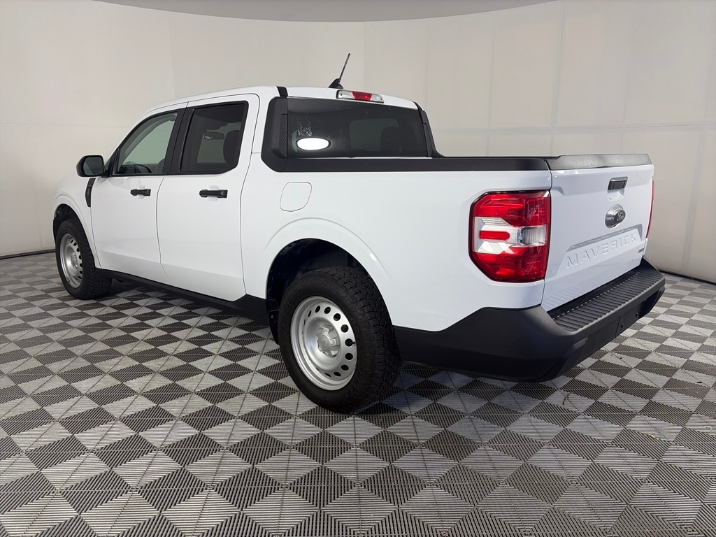 2023 Ford Maverick XL photo 4