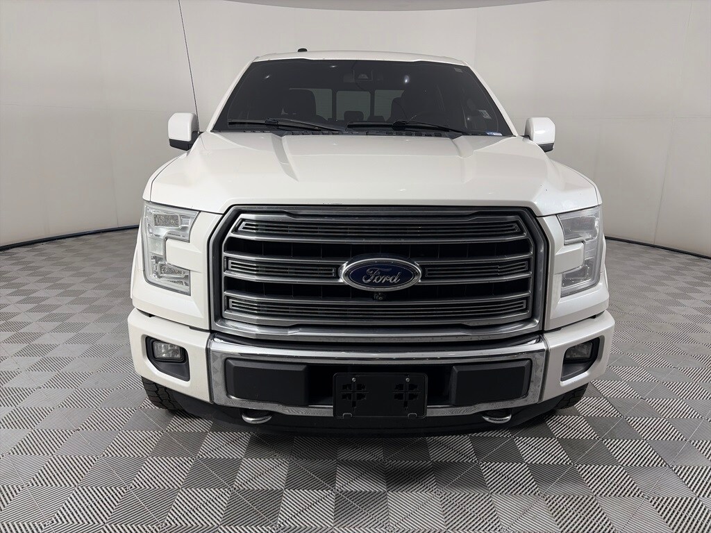 2016 Ford F-150 Limited photo 2