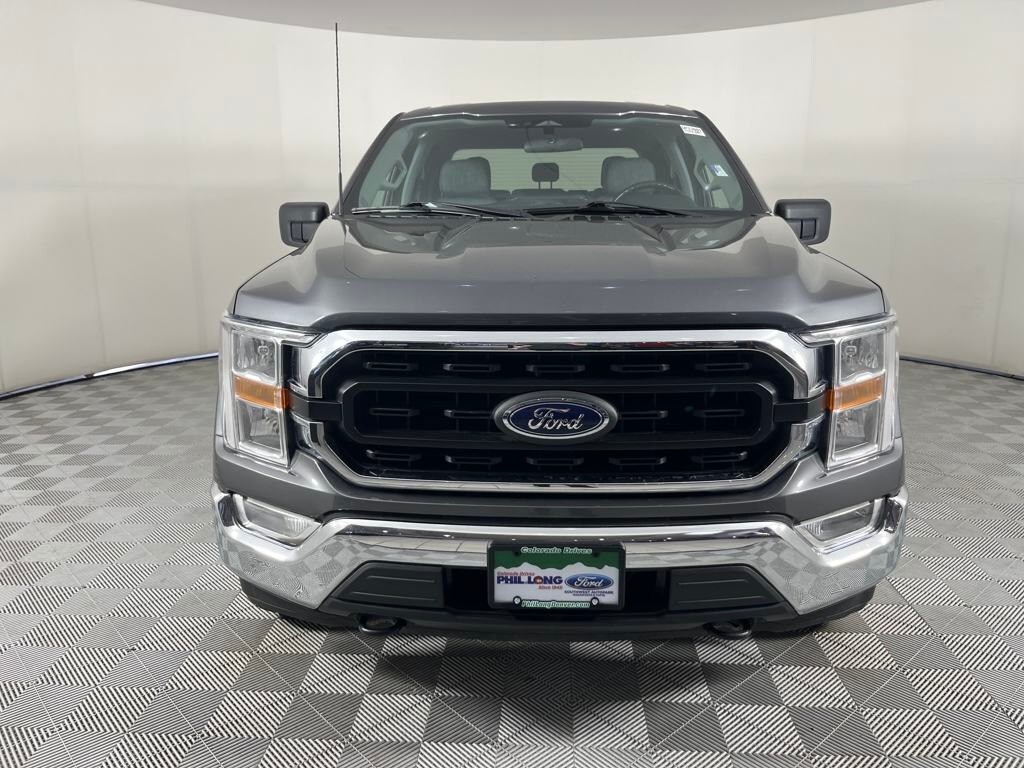 2021 Ford F-150 XLT photo 2