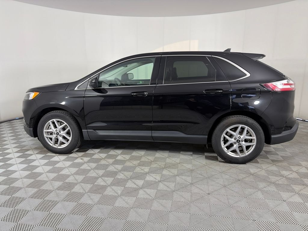 Used 2024 Ford Edge SEL SUV
