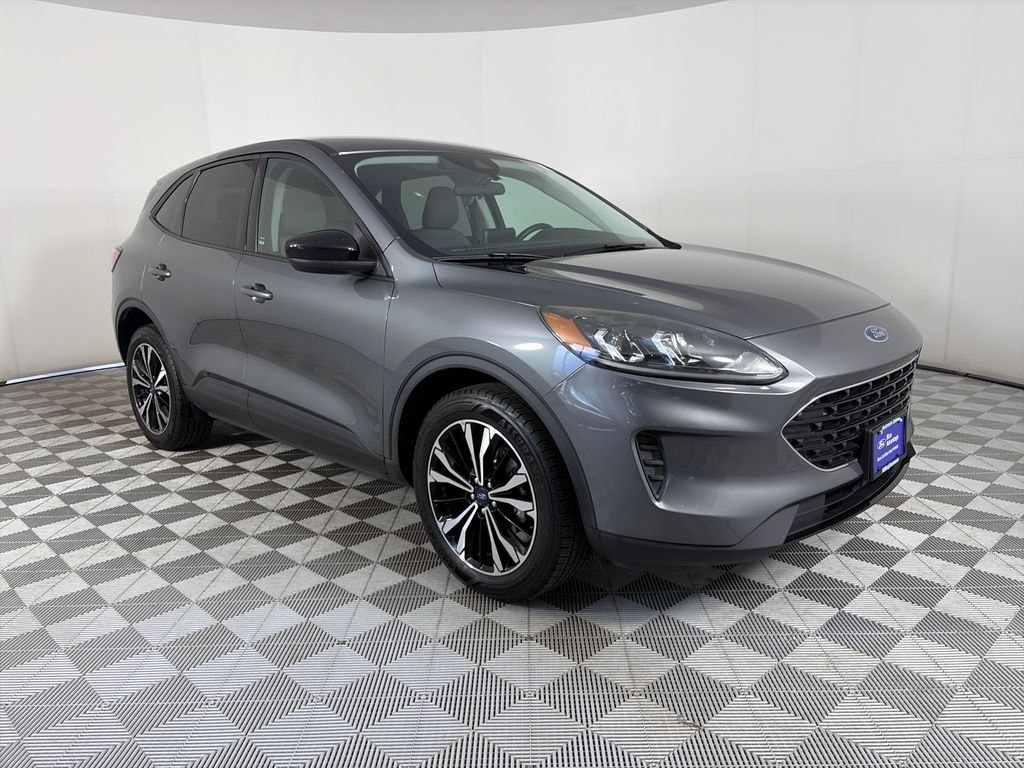 Used 2022 Ford Escape SE SUV