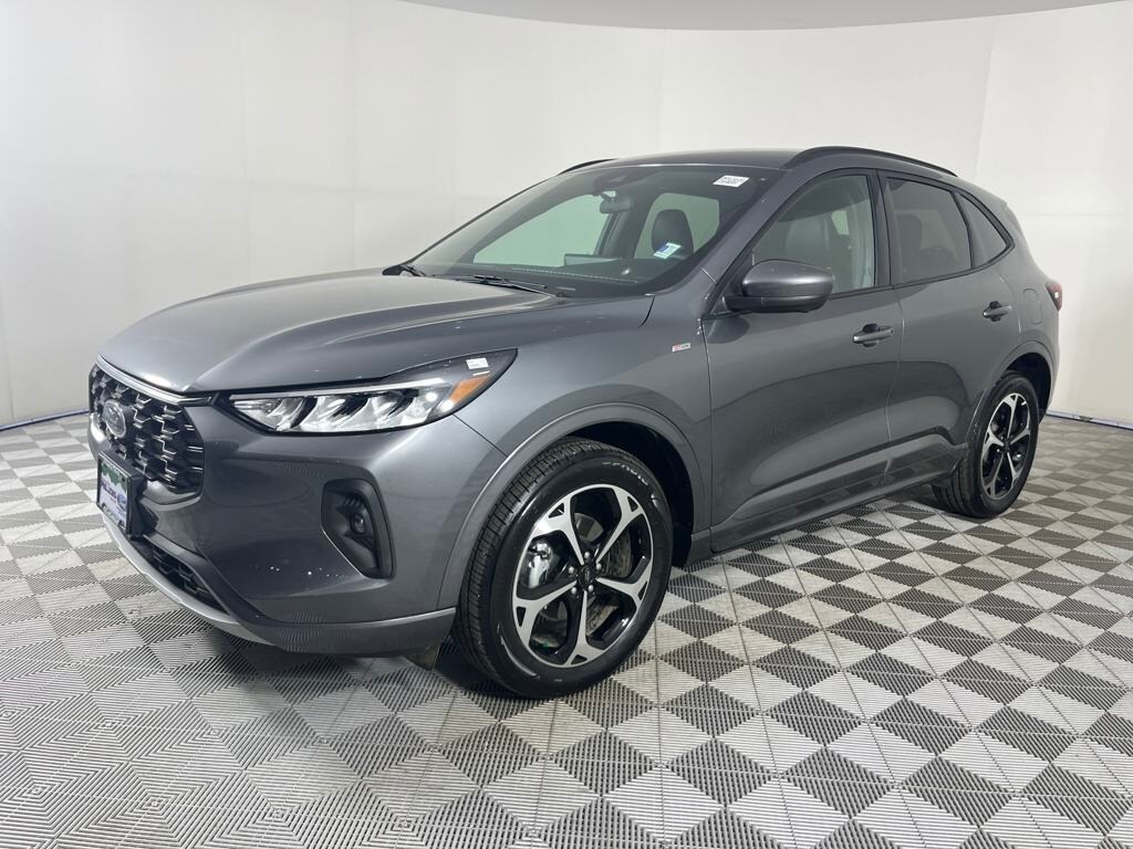 2023 Ford Escape ST-Line Select photo 3